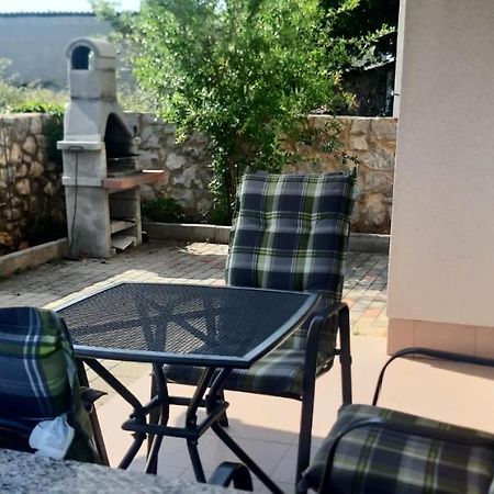 Apartman Lidija Linardići Exteriör bild