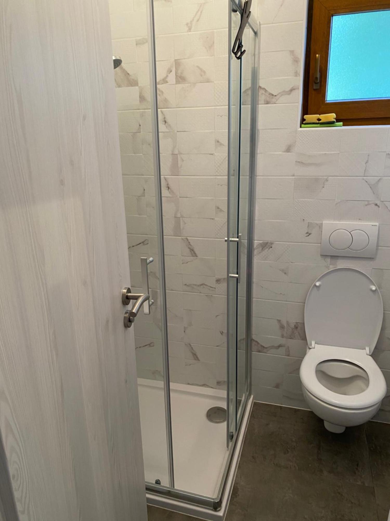 Apartman Lidija Linardići Exteriör bild