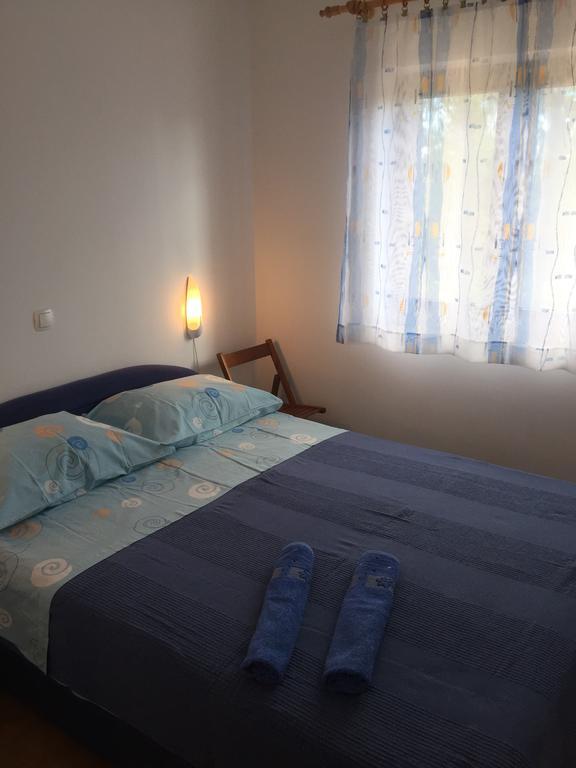 Apartman Lidija Linardići Exteriör bild